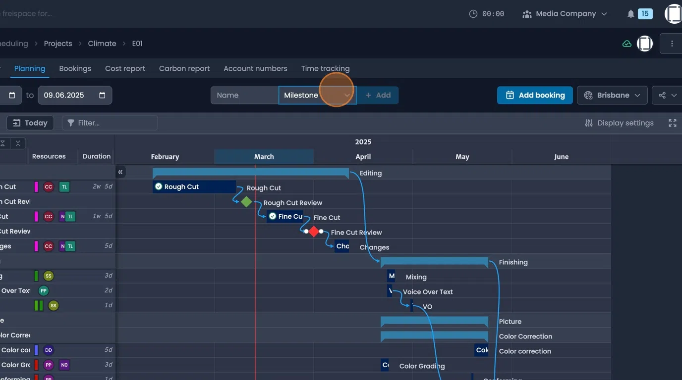 Add milestone feature for marking important project deadlines in gantt