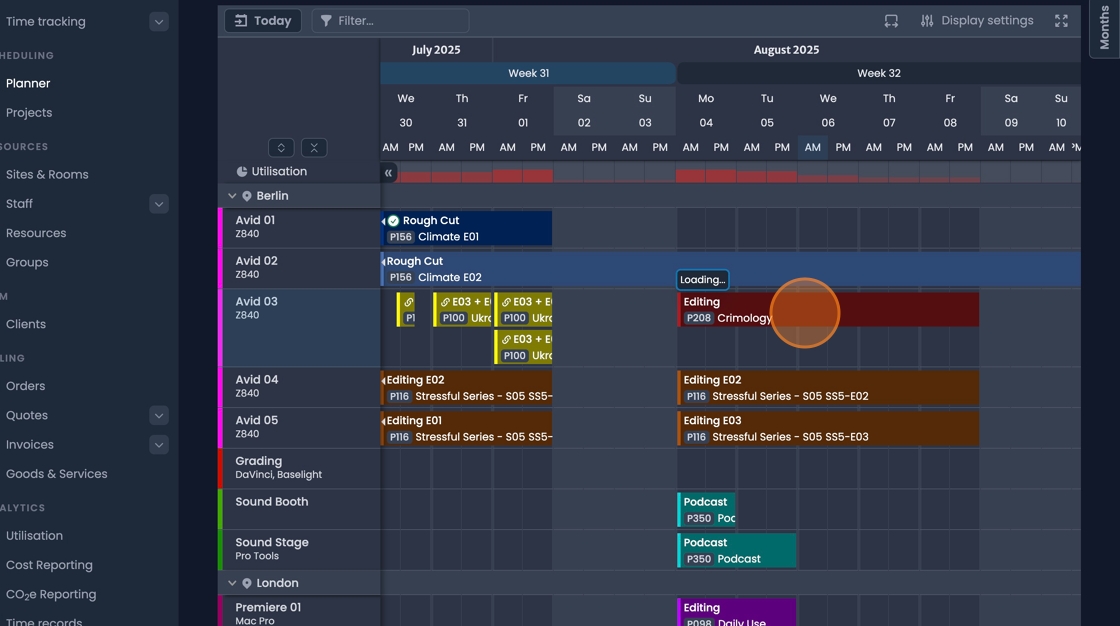 Chain symbol indicating linked bookings with weekdays removed