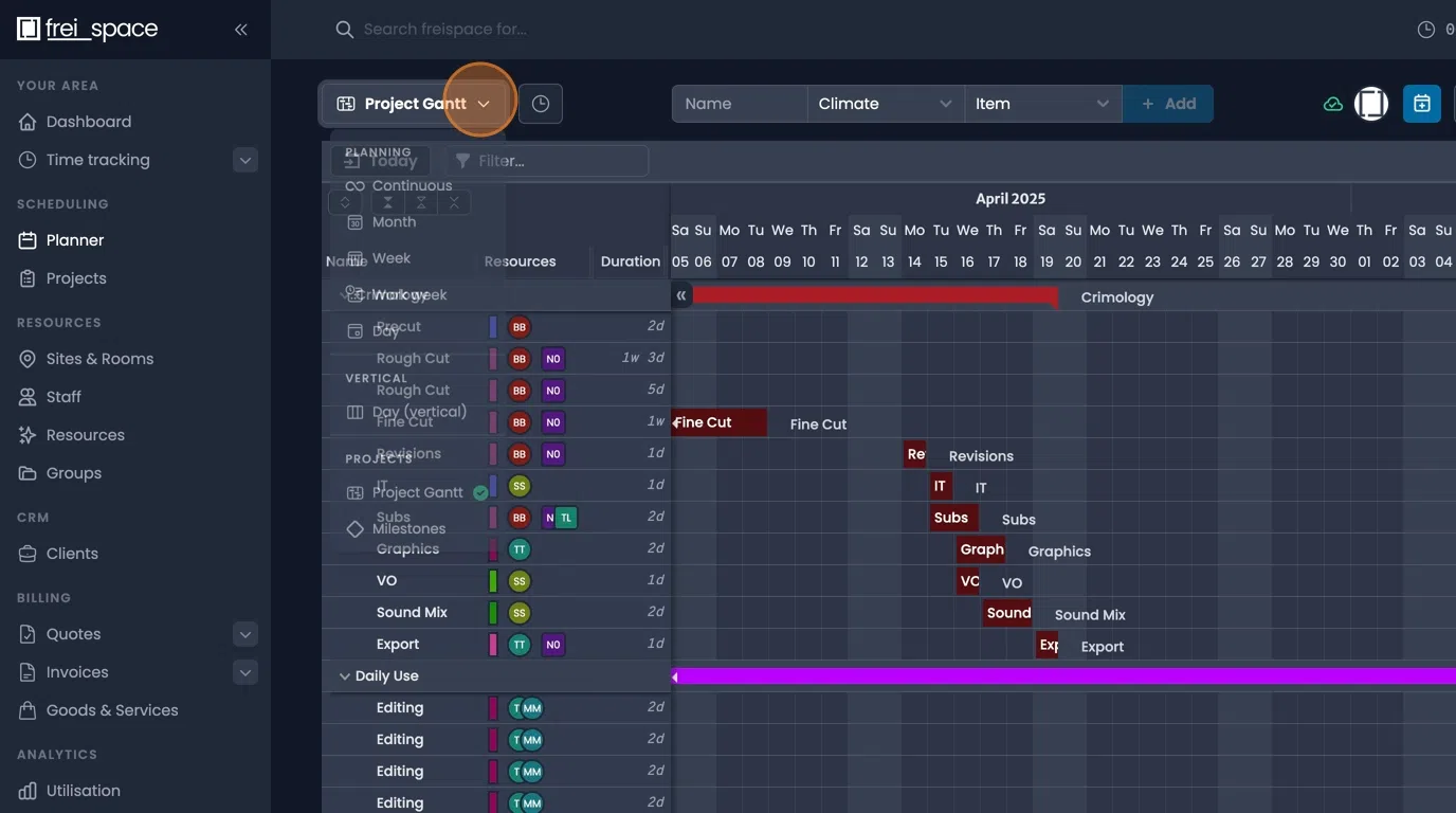 Milestone overview access with dropdown menu for project milestone viewing